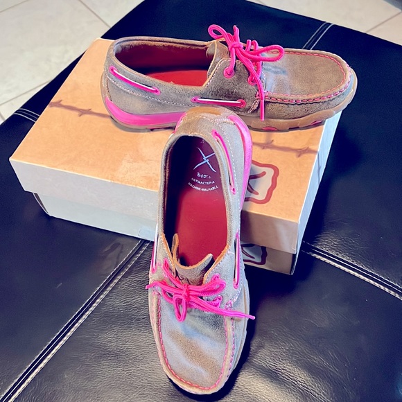 Twisted x boots 6 1/2M - Picture 2 of 9